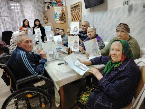 Творчество и забота: в Нурлатском доме-интернате прошел мастер-класс