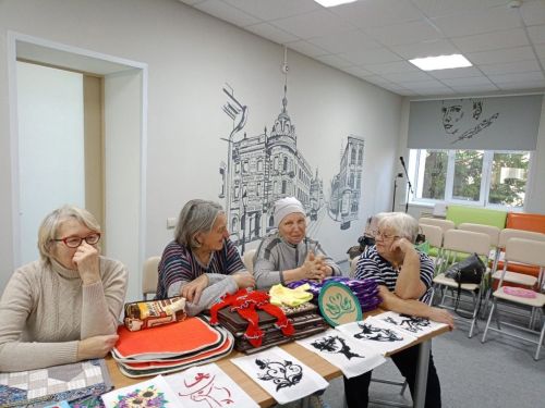 «Похвастушки» в Нурлате: Мастерицы клуба «Веста» удивили горожан