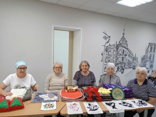 «Похвастушки» в Нурлате: Мастерицы клуба «Веста» удивили горожан