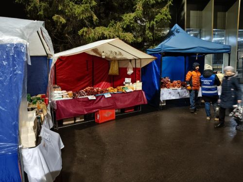 Нурлатские аграрии представили свою продукцию на традиционной сельхозярмарке в Казани
