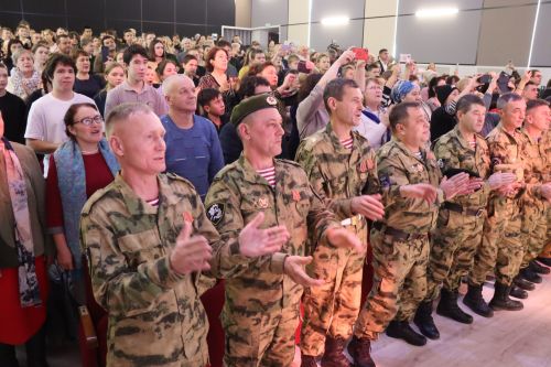 Патриотический концерт нурлатских артистов в Черемшане прошел с аншлагом