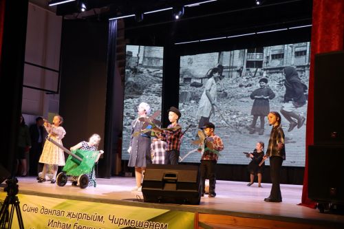 Патриотический концерт нурлатских артистов в Черемшане прошел с аншлагом