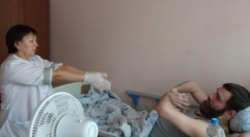 Активное долголетие: в Нурлатском доме-интернате заботятся о здоровье проживающих