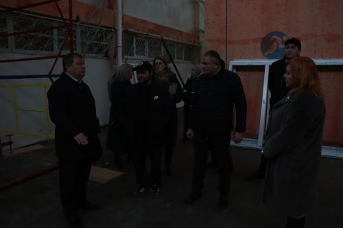 Дамир Ишкинеев рабочее совещание провел на объекте капремонта