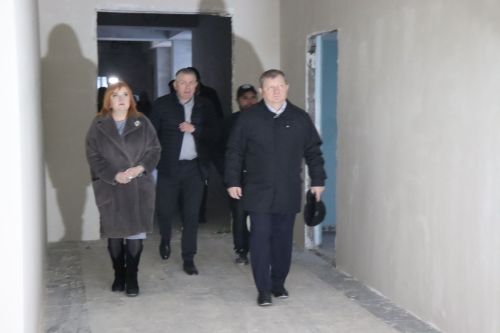 Дамир Ишкинеев рабочее совещание провел на объекте капремонта