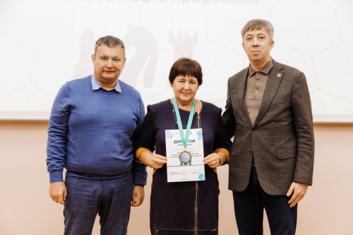 Возраст не помеха: ветераны НТППО успешно выступили на корпоративном шахматном турнире