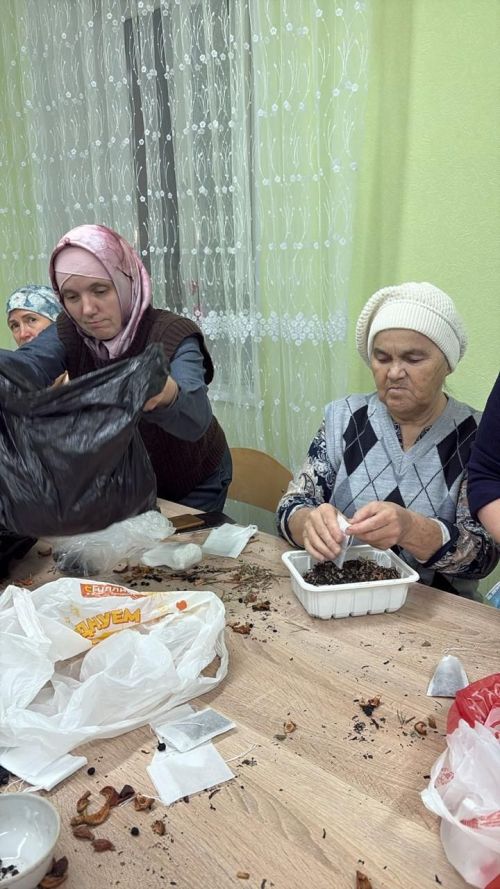 Нурлатские женщины передали бойцам СВО пять тысяч пакетиков душистого чая