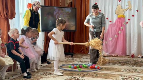 В детском саду «Солнышко» прошел утренник ко Дню матери