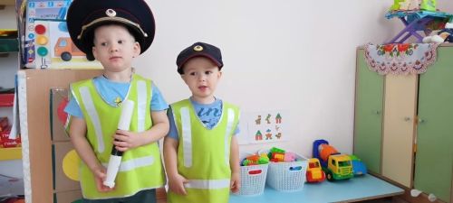 Юные нурлатцы примерили на себя важные профессии