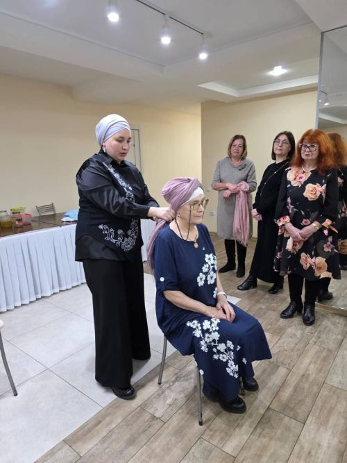 В Нурлате волонтеры серебряного возраста отпраздновали День матери в кругу друзей