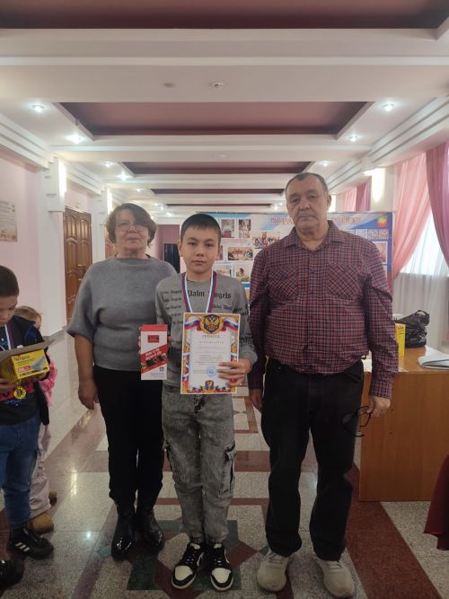 В Нурлате прошел турнир по русским шашкам, посвященный Дню народного единства