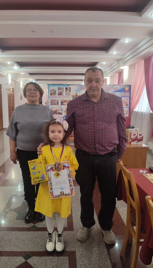 В Нурлате прошел турнир по русским шашкам, посвященный Дню народного единства
