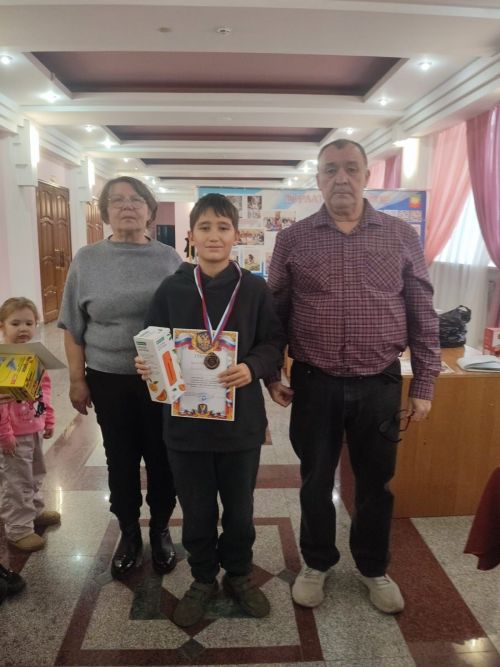 В Нурлате прошел турнир по русским шашкам, посвященный Дню народного единства