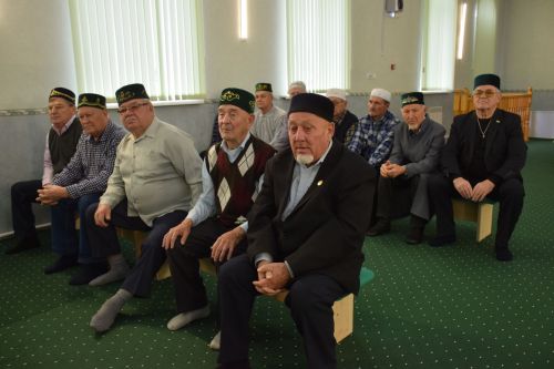 Мечеть микрорайона сахароваров в Нурлате отмечает 30-летний юбилей