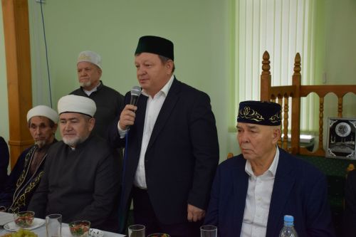Мечеть микрорайона сахароваров в Нурлате отмечает 30-летний юбилей