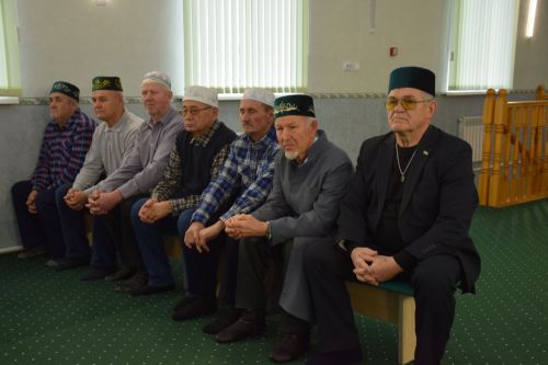 Мечеть микрорайона сахароваров в Нурлате отмечает 30-летний юбилей