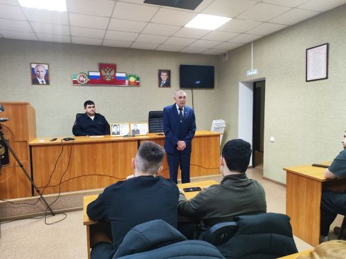 Студенты почтили память сотрудников МВД в нурлатском музее