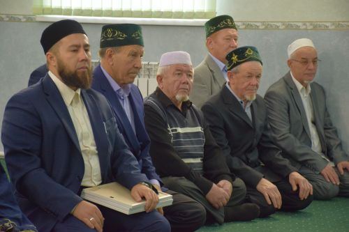 Мечеть микрорайона сахароваров в Нурлате отмечает 30-летний юбилей