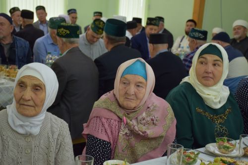 Мечеть микрорайона сахароваров в Нурлате отмечает 30-летний юбилей