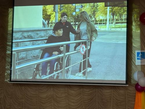 В четвертой школе обсудили безопасность дорожного движения для людей с ограниченными возможностями