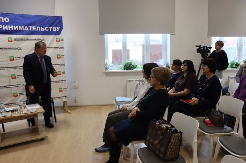 В Нурлате предпринимателям озвучили актуальные меры поддержки