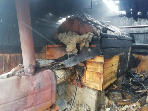 В Нурлатском районе потушен пожар в сарае