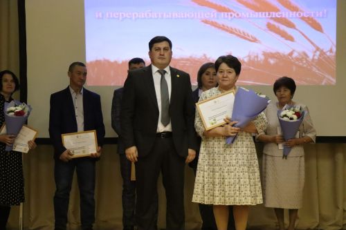В Нурлате чествовали передовиков сельского хозяйства (+фоторепортаж)