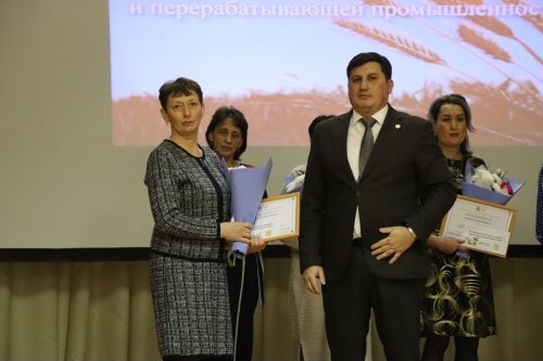В Нурлате чествовали передовиков сельского хозяйства (+фоторепортаж)