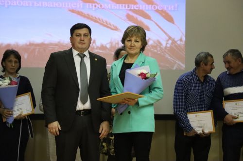 В Нурлате чествовали передовиков сельского хозяйства (+фоторепортаж)