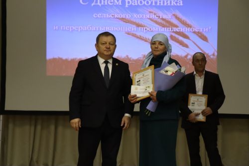 В Нурлате чествовали передовиков сельского хозяйства (+фоторепортаж)