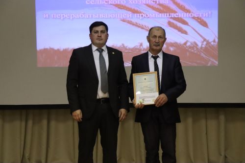 В Нурлате чествовали передовиков сельского хозяйства (+фоторепортаж)