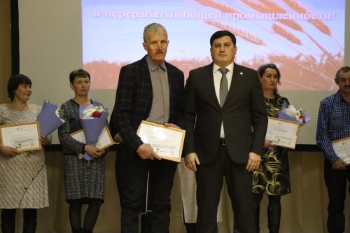 В Нурлате чествовали передовиков сельского хозяйства (+фоторепортаж)