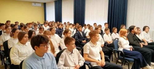 Математик с мировым именем провел уроки для нурлатских школьников