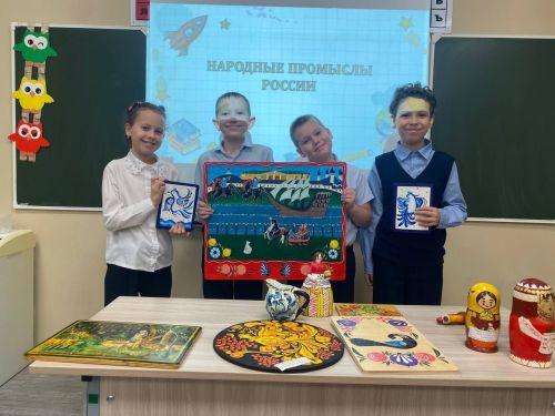 Увлекательный урок народных промыслов в Нурлатской школе