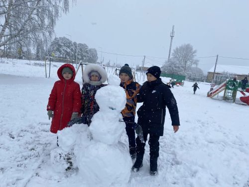 «Зимние яркие игры» прошли в центральном парке села Бурметьево