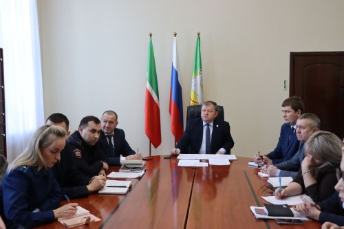 Нурлатцы обсудили деятельность религиозных и общественных организаций района