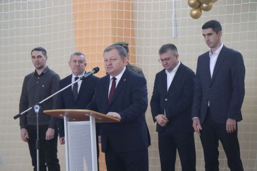 В Нурлате торжественно открыли спортзал городской школы №8 (+фоторепортаж)