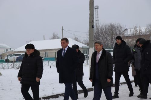 В Нурлате торжественно открыли спортзал городской школы №8 (+фоторепортаж)