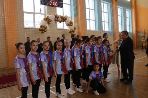В Нурлате торжественно открыли спортзал городской школы №8 (+фоторепортаж)