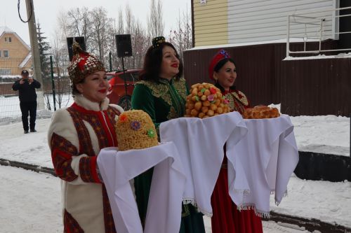 В Нурлате торжественно открыли спортзал городской школы №8 (+фоторепортаж)