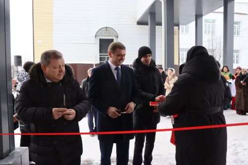 В Нурлате торжественно открыли спортзал городской школы №8 (+фоторепортаж)