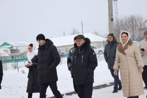 В Нурлате торжественно открыли спортзал городской школы №8 (+фоторепортаж)