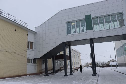 В Нурлате торжественно открыли спортзал городской школы №8 (+фоторепортаж)