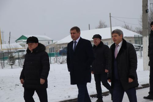 В Нурлате торжественно открыли спортзал городской школы №8 (+фоторепортаж)