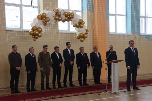 В Нурлате торжественно открыли спортзал городской школы №8 (+фоторепортаж)