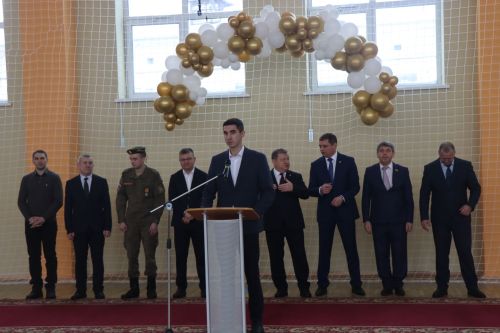 В Нурлате торжественно открыли спортзал городской школы №8 (+фоторепортаж)