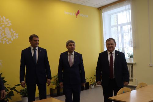 В Нурлате торжественно открыли спортзал городской школы №8 (+фоторепортаж)