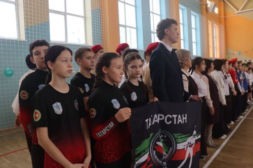 В Нурлате торжественно открыли спортзал городской школы №8 (+фоторепортаж)