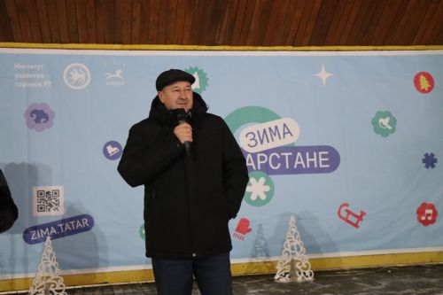 Сотни огней и радостных улыбок: в Нурлате зажгли главную ёлку (+фоторепортаж)