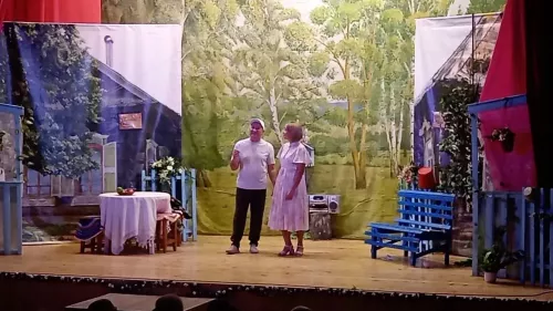 Степноозерский татарский народный театр покоряет Самарскую область: аншлаг и восторженные отзывы